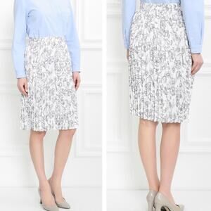 Brooks Brothers Red Fleece Floral Pleated Skirt